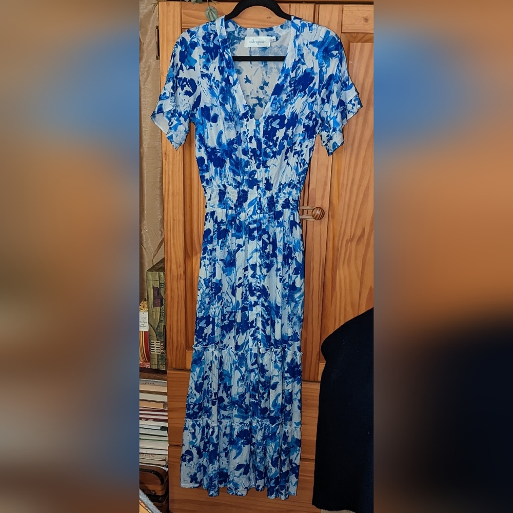 Blue Floral V-Neck Maxi Dress